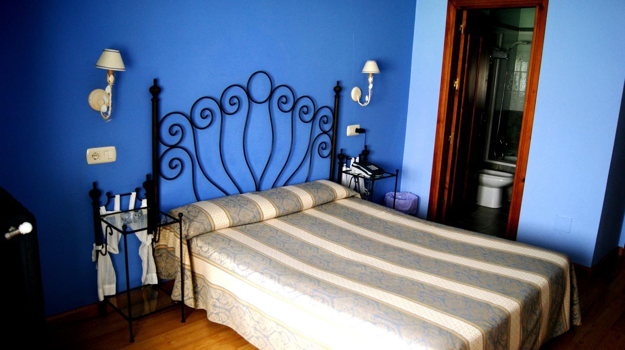 Hotel Conventin Villaviciosa  Zewnętrze zdjęcie