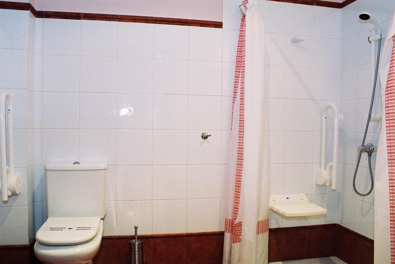 Hotel Conventin Villaviciosa  Zewnętrze zdjęcie
